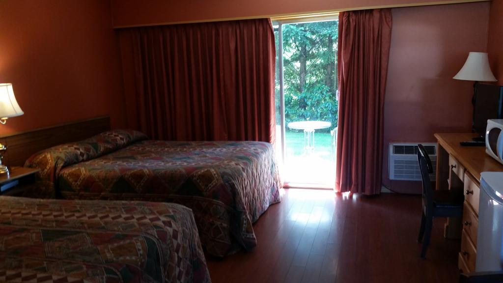 Timberlodge Rv & Campground Port Alberni Zimmer foto